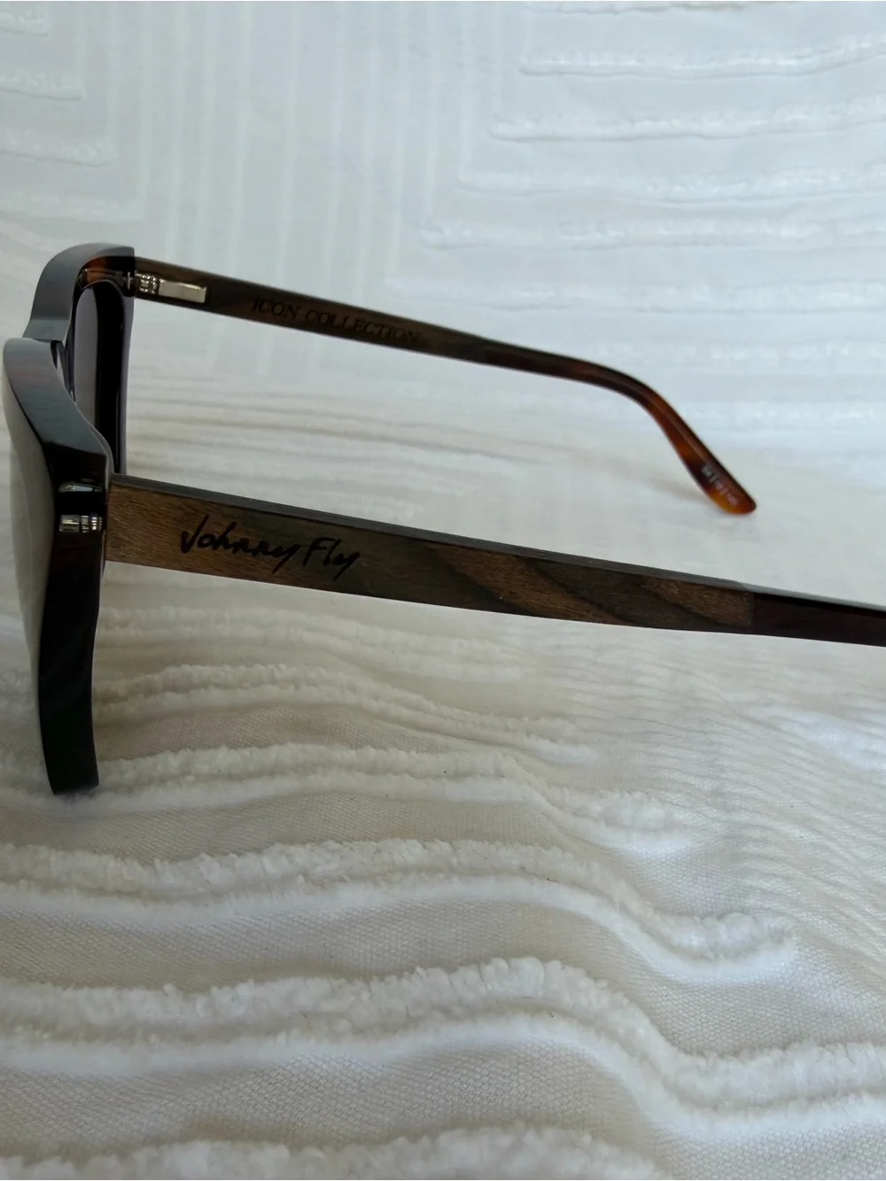 Johnny Fly Figure Sunglasses
